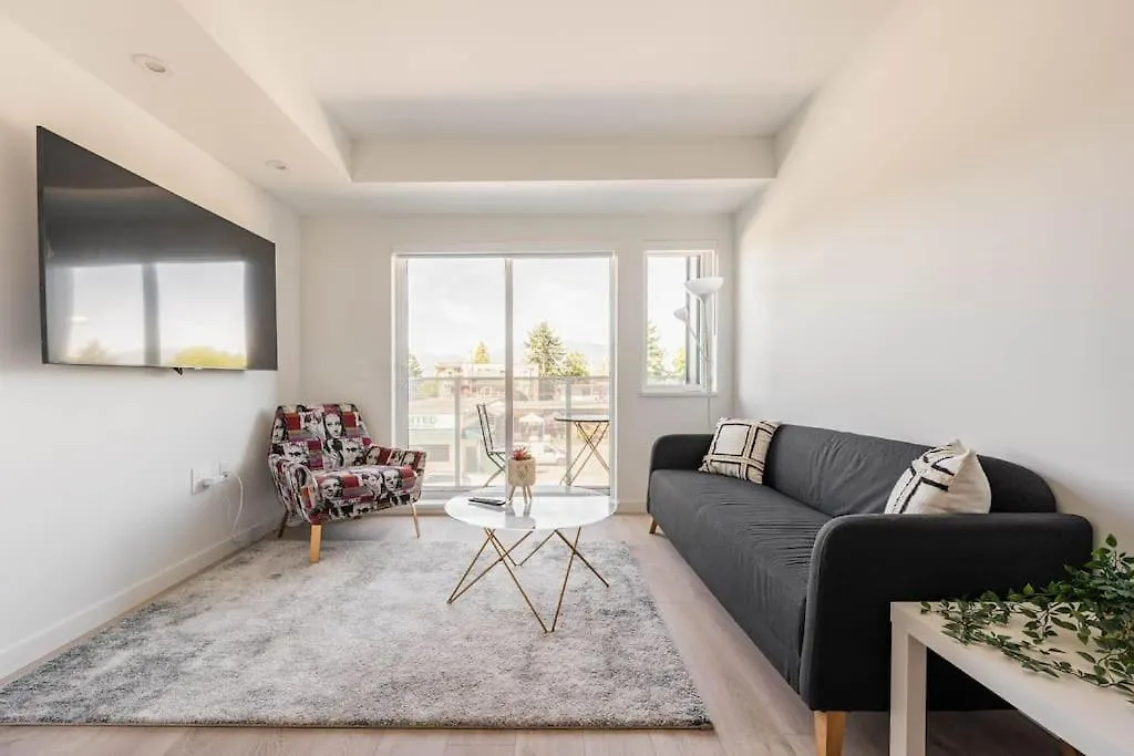 Urban Oasis: Stylish Apartment Vancouver 0*,  Kanada